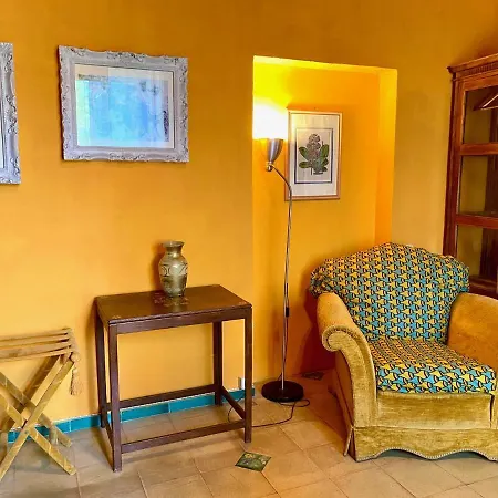 Casa Portale فندق *